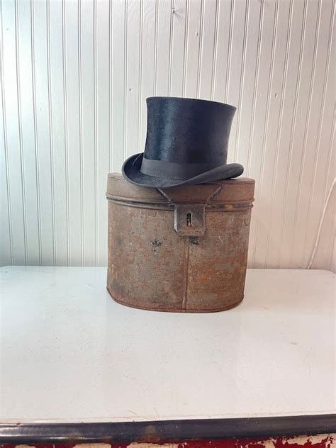 value of 1870 top hat metal hat box|Top Hat Box .